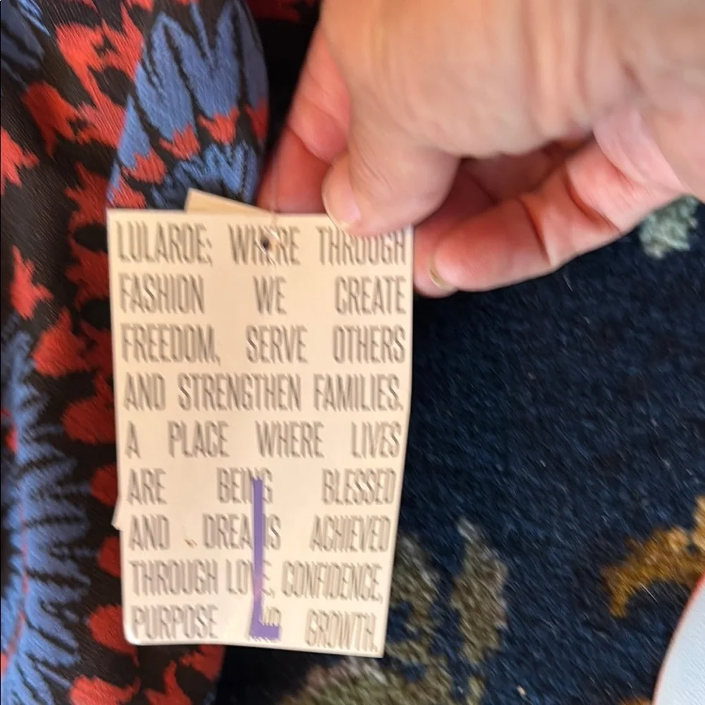 LuLaRoe Vibrant‎ Black and Blue Madison Skirt